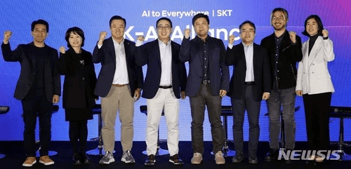 “[K-AI 열전③] 한국판 오픈AI 있다…중소·스타트업의 세계도전”